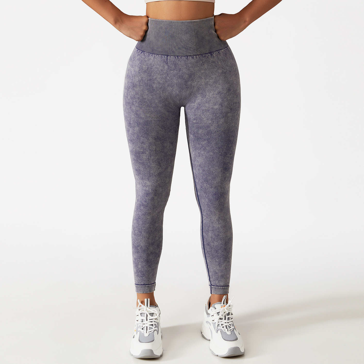 Nahtlose, säuregewaschene Workout-Leggings