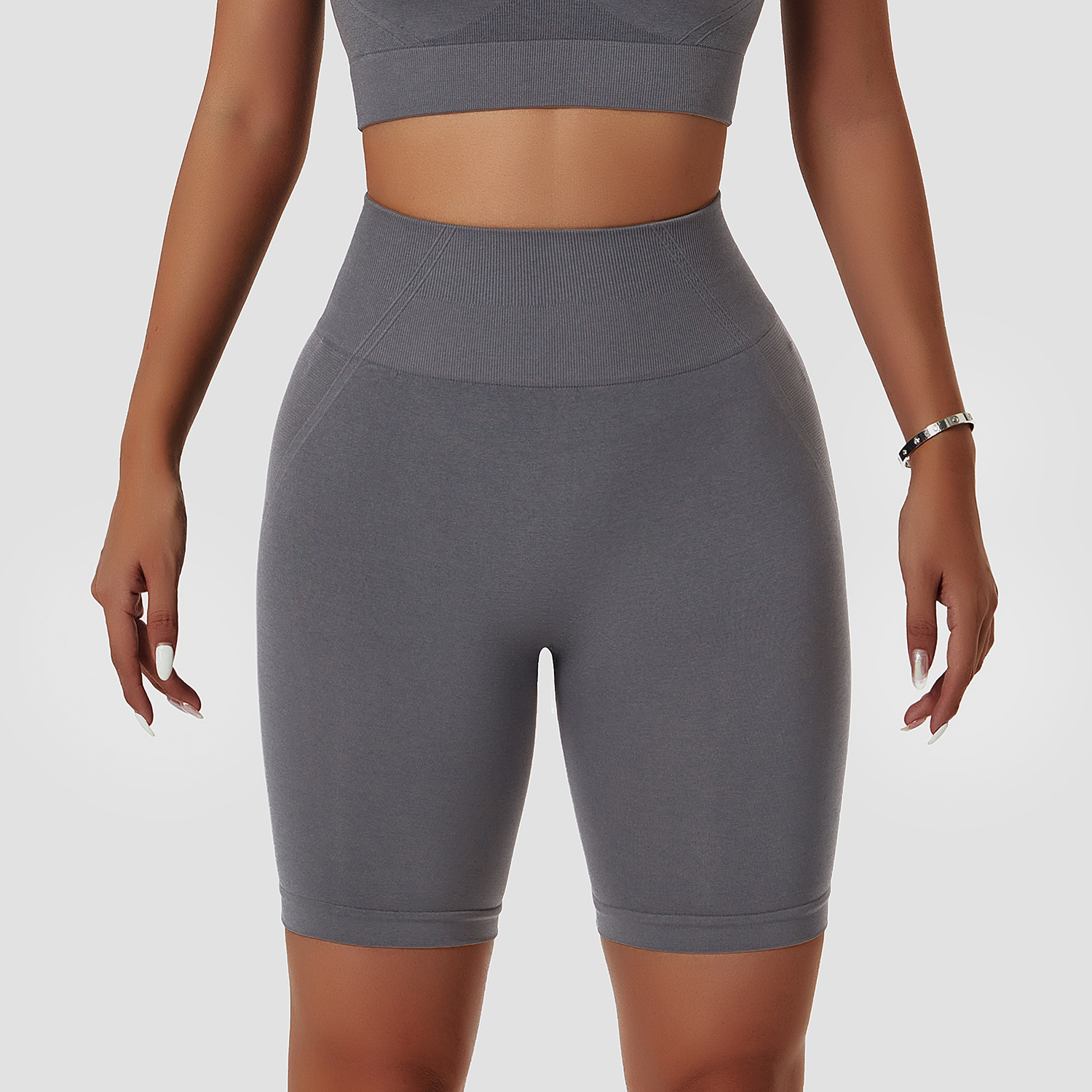 Nahtlose Tech-Fahrradshorts mit hohem Bund