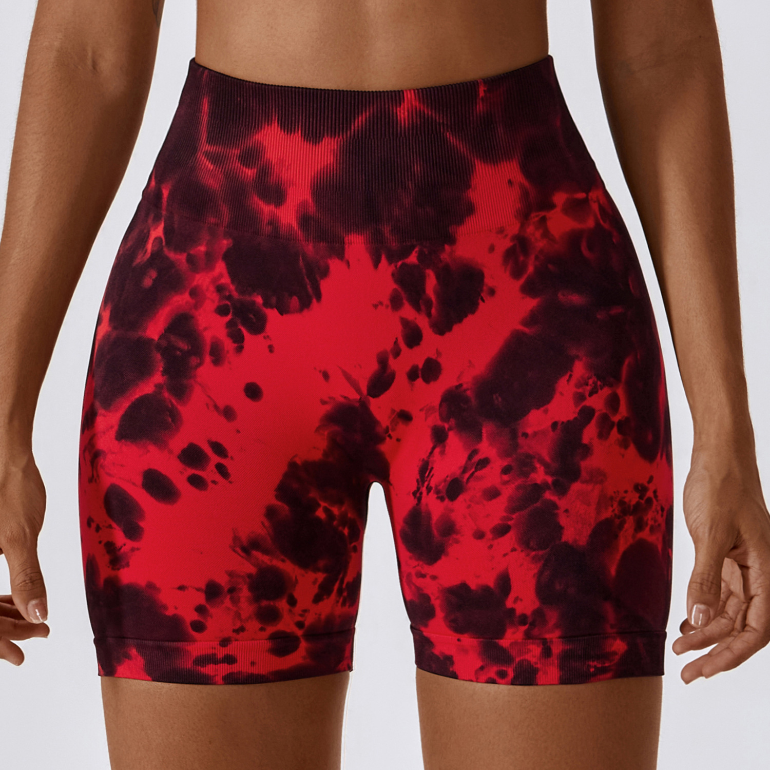 Nahtlose Scrunch Soft Active Shorts mit Batikmuster